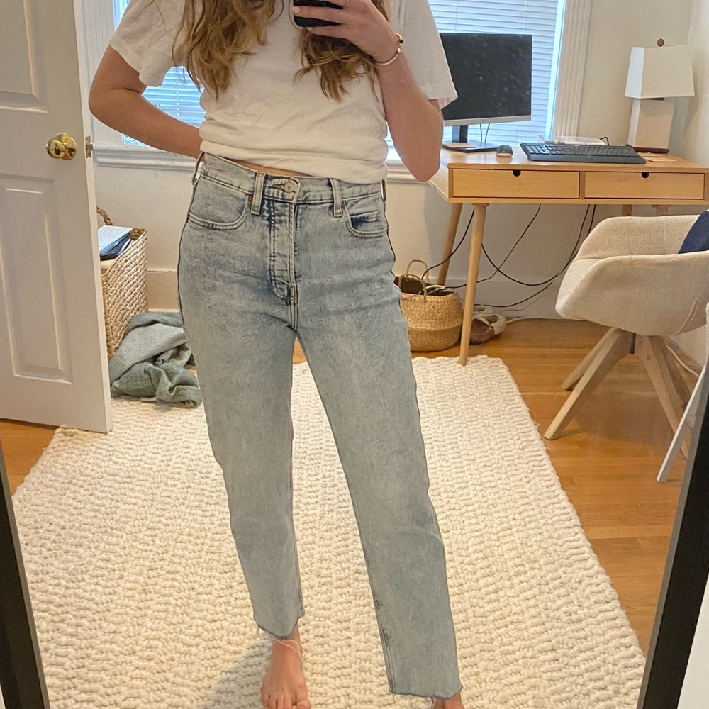 Old Navy Extra High-Waisted Button-Fly Sky-Hi Straight Raw-Hem Jeans